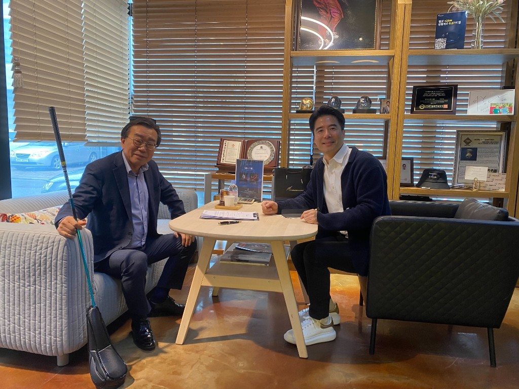 매장 1:1 상담·신체·컨디션 정리 장면
